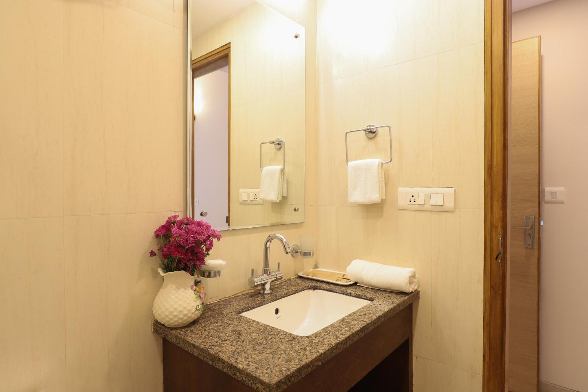 Veeraas Strand Park Apartment By Alaya Stays Marmagao 외부 사진